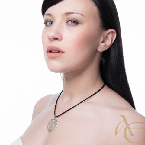 Oan - Pendentif grand modèle Oan - Pendentif grand modèle