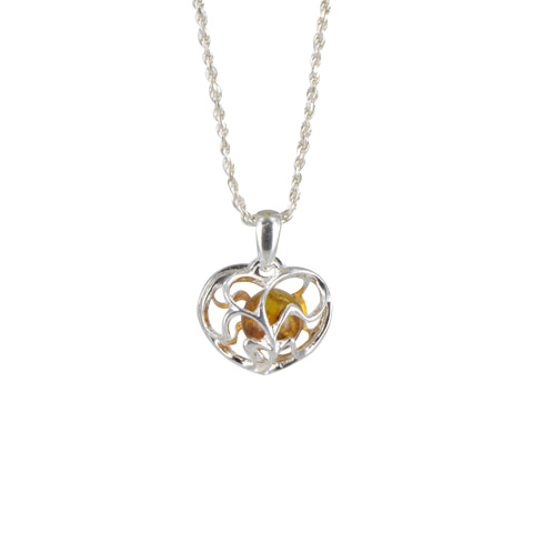 Blune - pendentif argent 925eme et ambre cognac 2,4g Blune - pendentif argent 925eme et ambre cognac 2,4g