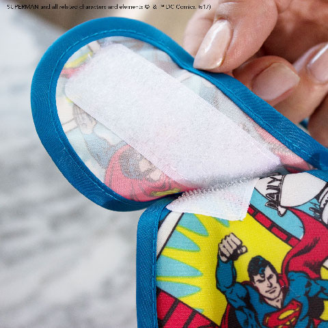 Pack de 2 super-bavoirs imperméables Superman Pack de 2 super-bavoirs imperméables Superman