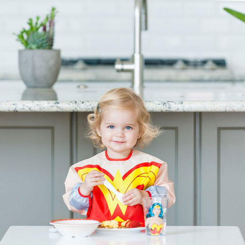 Bavoir-tablier déguisement Wonder Woman Bavoir-tablier déguisement Wonder Woman
