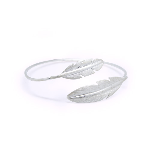 Nature - Plume bracelet asymétrique ajustable argent 925ème Nature - Plume bracelet asymétrique ajustable argent 925ème
