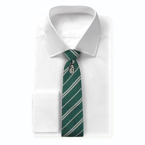 Cravate Deluxe Serpentard avec pin’s - Harry Potter Cravate Deluxe Serpentard avec pin’s - Harry Potter