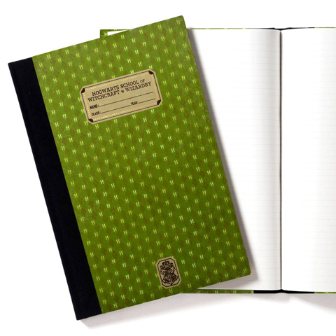 Réplique du cahier d’exercices de Serpentard - Les Animaux Fantastiques Réplique du cahier d’exercices de Serpentard - Les Animaux Fantastiques