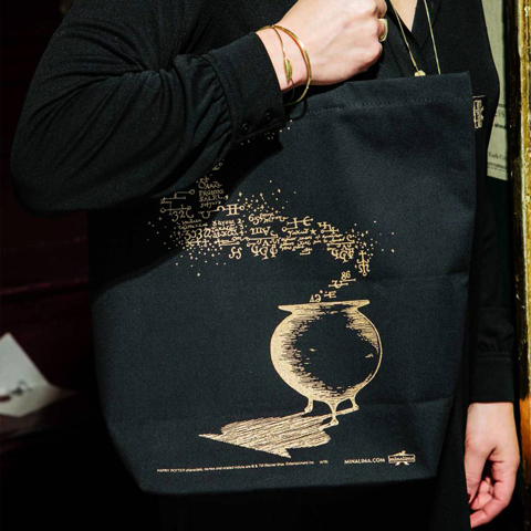 Sac en toile - Illustration du livre Advanced Potion - Making - Edition II Sac en toile - Illustration du livre Advanced Potion - Making - Edition II